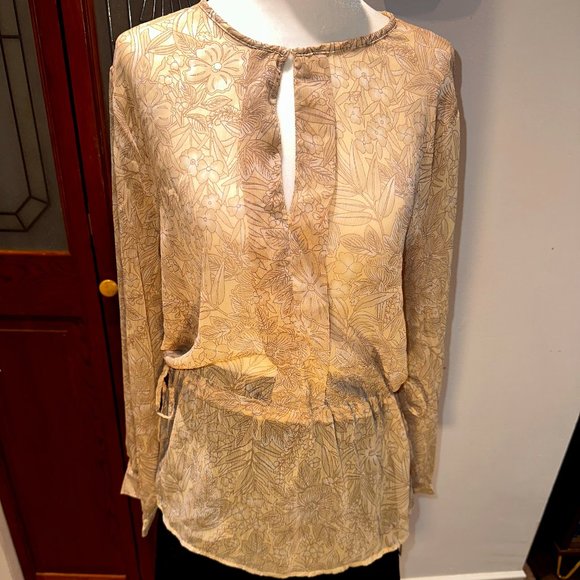H&M - Beige Sheer Floral Top - US 12 - Picture 1 of 1